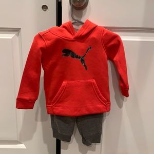6-9 months Puma set